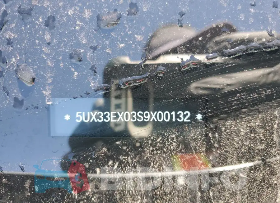 5UX33EX03S9X00132 Photo# 13