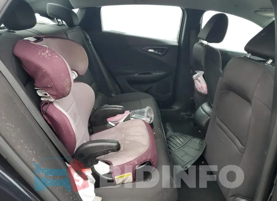 1G1ZG5ST1NF108194 Photo# 10