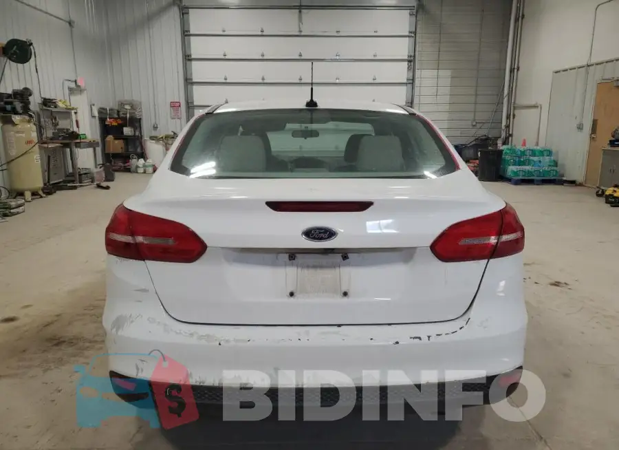 1FADP3F24GL208906 Photo# 6