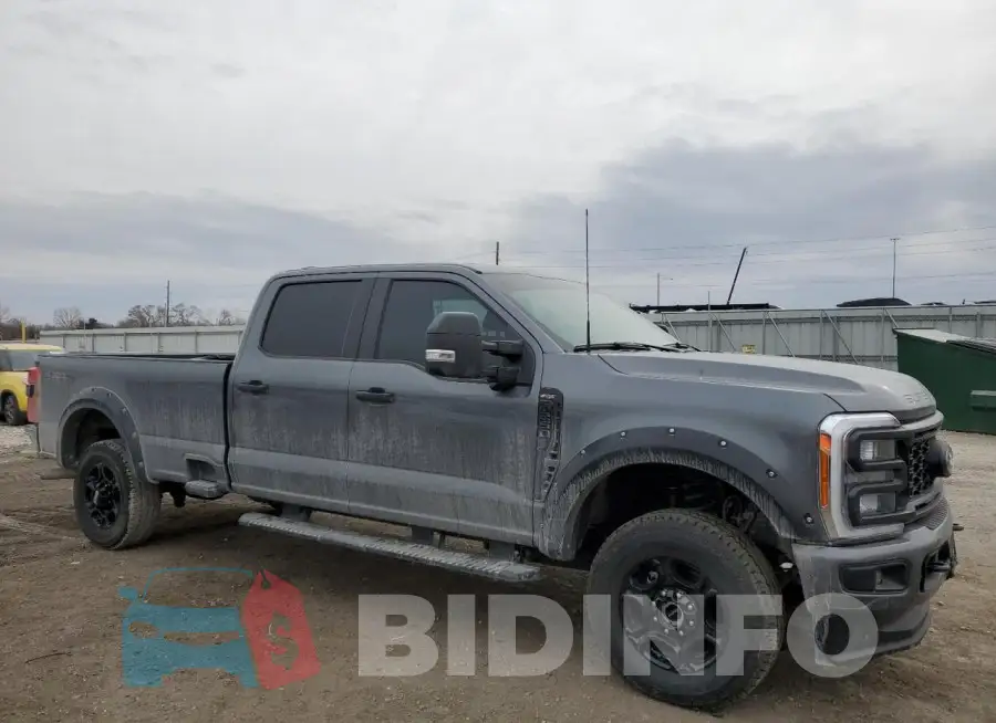 1FT8W2BN6PEE15746 Photo# 4