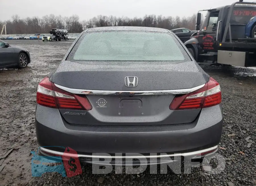 1HGCR2F31HA246157 Photo# 6