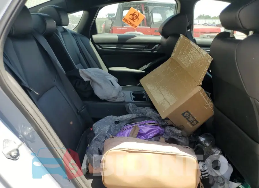 1HGCV1F34NA044771 Photo# 10