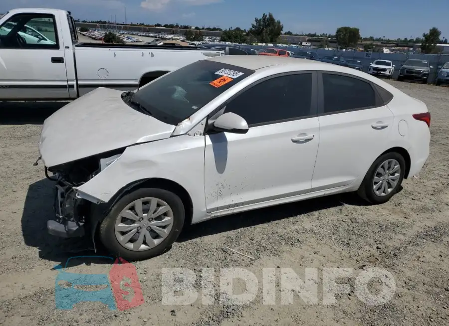 3KPC24A64LE115942 Photo# 1