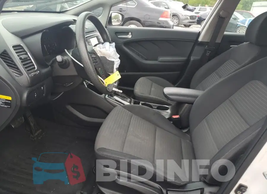 3KPFL4A75HE142643 Photo# 7