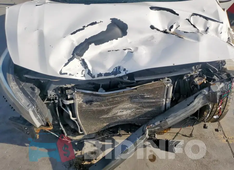 3KPFL4A78HE026885 Photo# 11