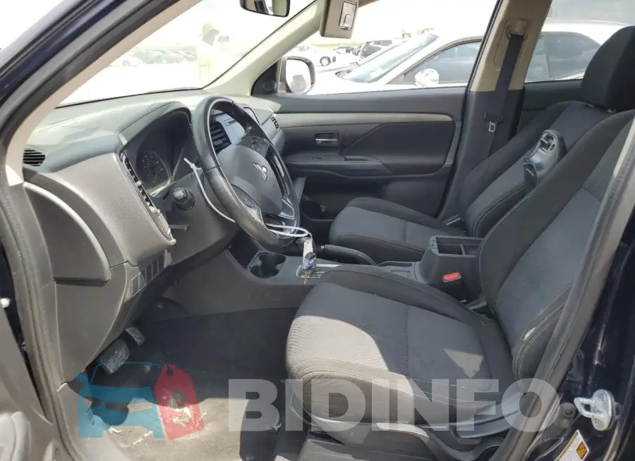 JA4AD2A33GZ026167 Photo# 7