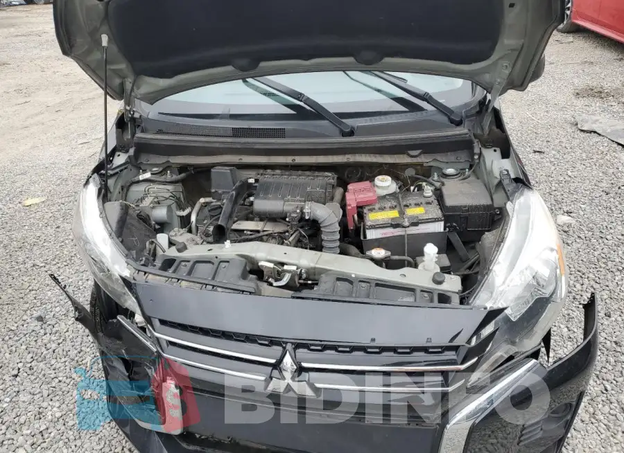 ML32AUHJ1NH001681 Photo# 11