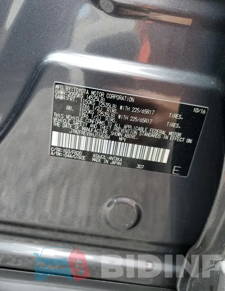 JTMZFREVXHJ114284 Photo# 13