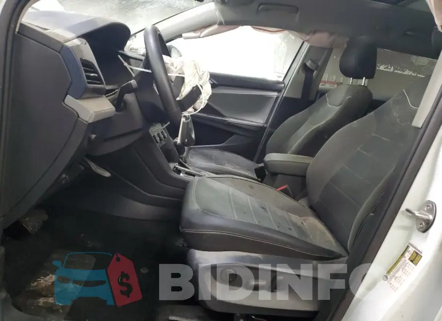 3VVVX7B26RM017597 Photo# 7