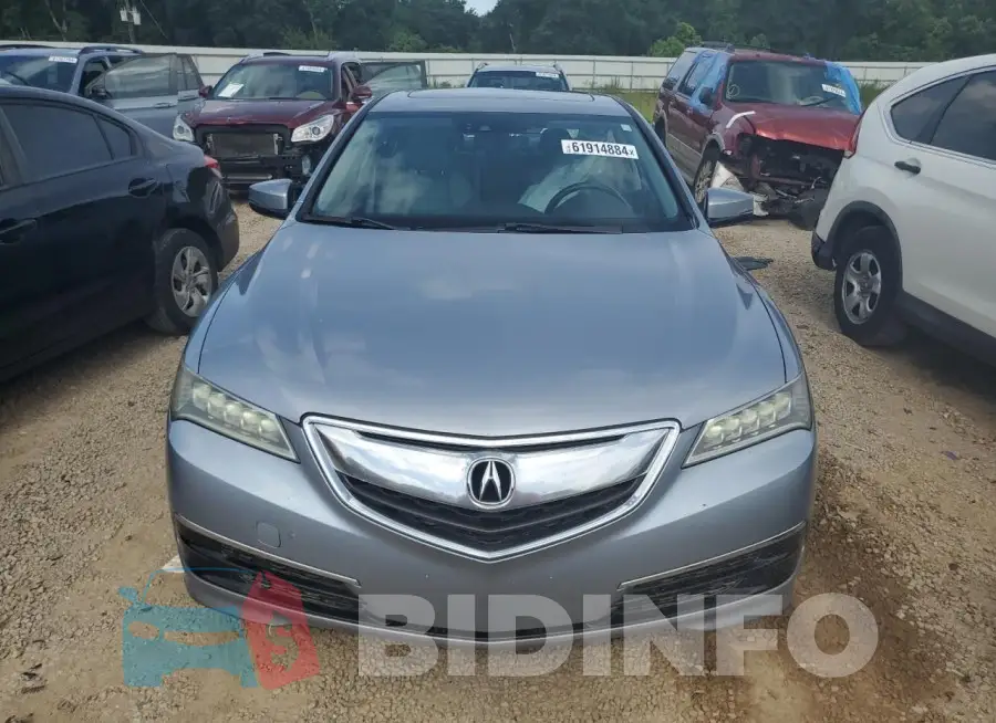 19UUB2F56GA008801 Photo# 5