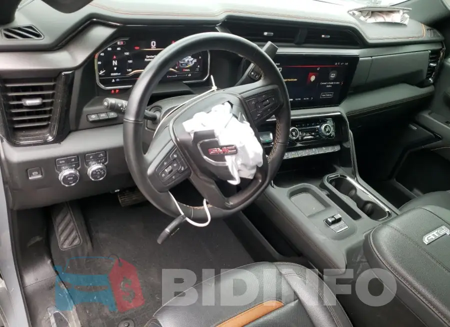 1GT49PE78RF257584 Photo# 8