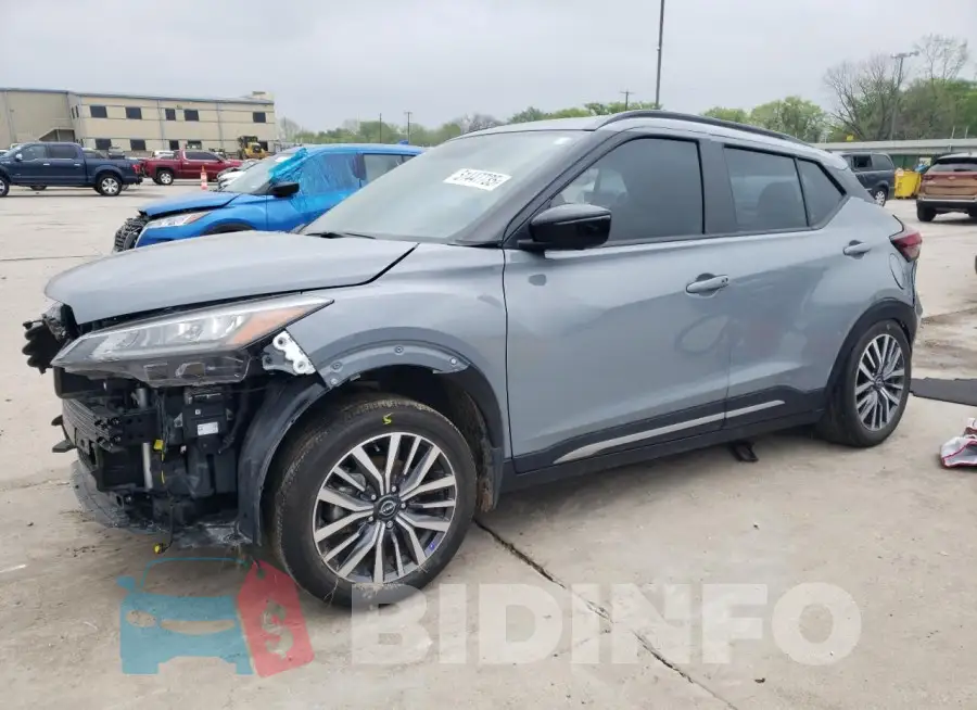 3N1CP5DV8PL549277 Photo# 1