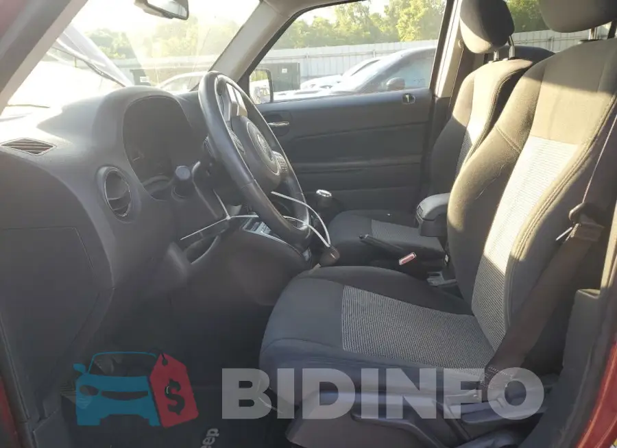 1C4NJPFB2HD169722 Photo# 7