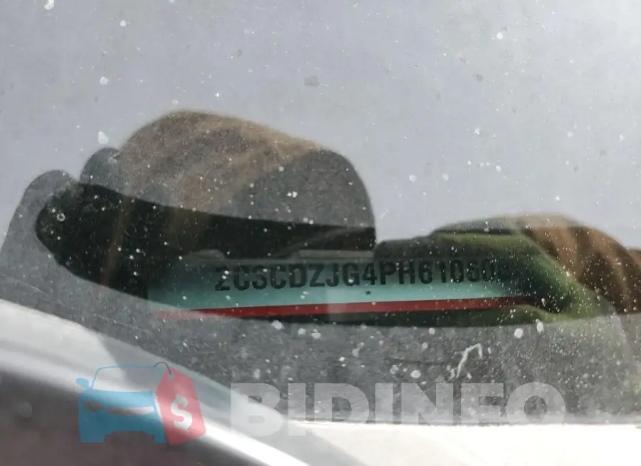 2C3CDZJG4PH610608 Photo# 12