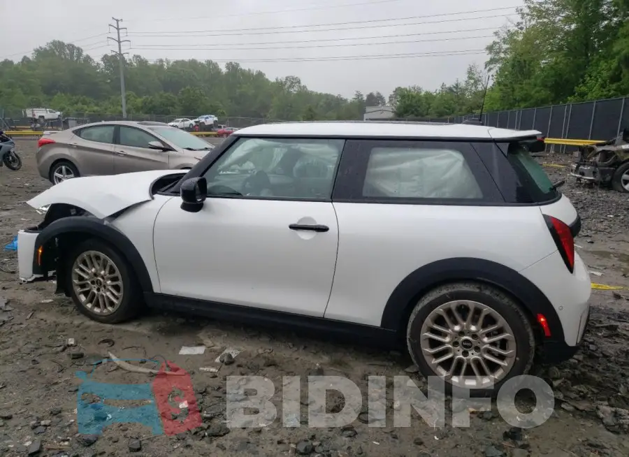 WMW23GD09S2W14438 Photo# 2