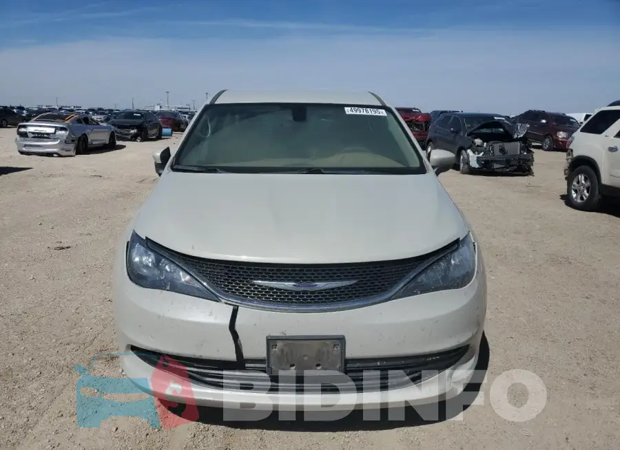 2C4RC1DG9HR741454 Photo# 5