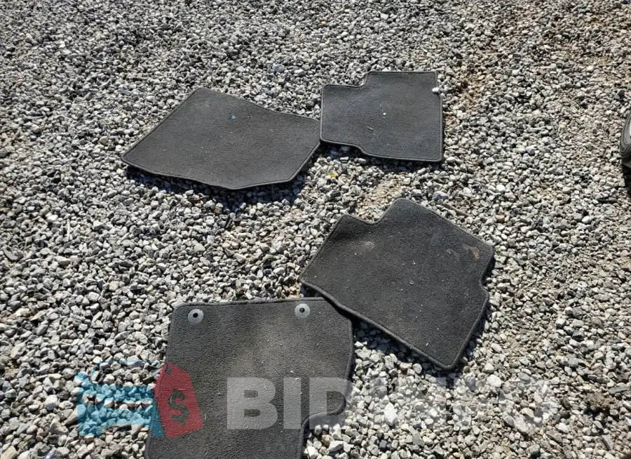 3G1BE6SM6HS574371 Photo# 12