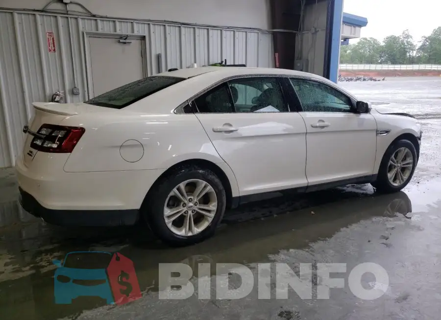 1FAHP2E82GG139899 Photo# 3