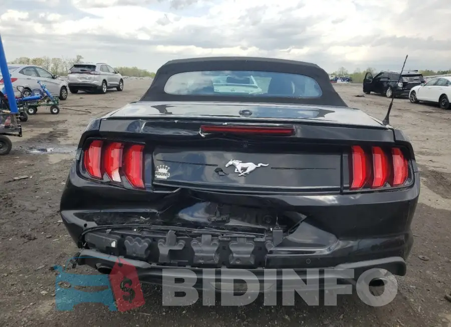 1FATP8UH8K5163742 Photo# 6