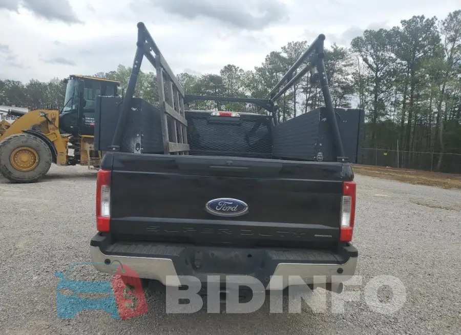 1FT7X2A65HED72103 Photo# 6