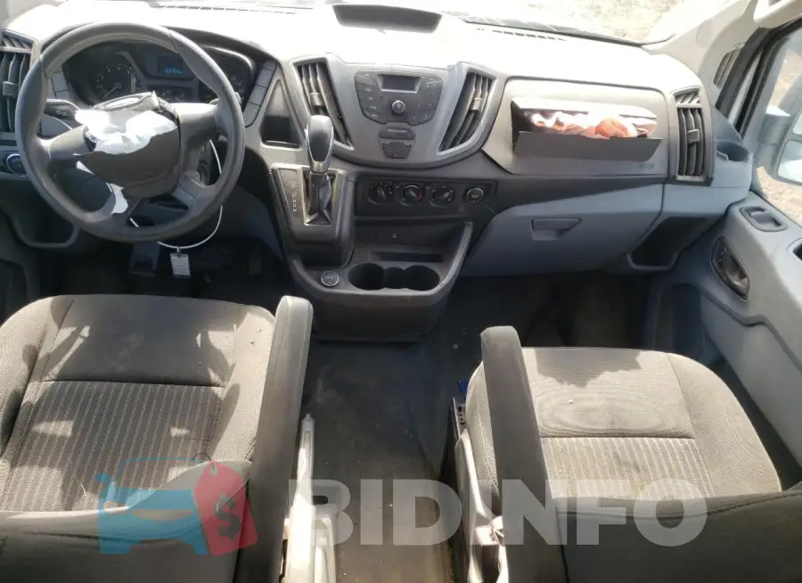 1FTYR2ZM5HKA54176 Photo# 8