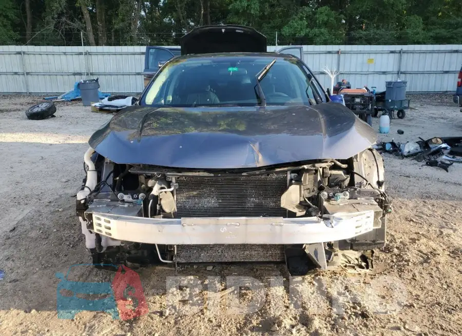 19XFC2F71HE017068 Photo# 5