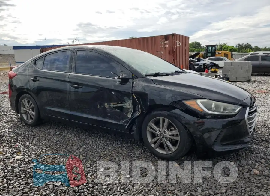 5NPD84LFXHH153775 Photo# 4