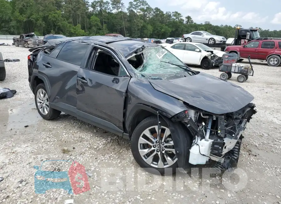 2T3C1RFV6RW331322 Photo# 4