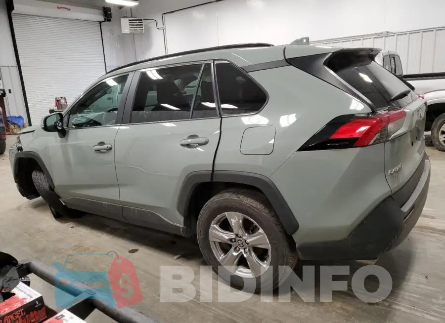 2T3P1RFV7PW371651 Photo# 2