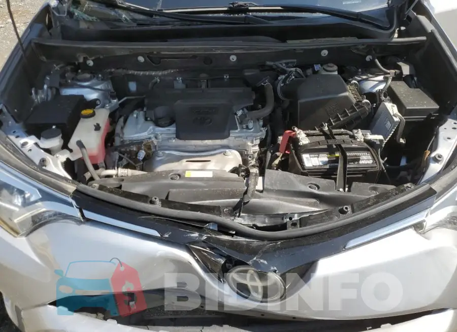 2T3YFREV1JW427887 Photo# 12
