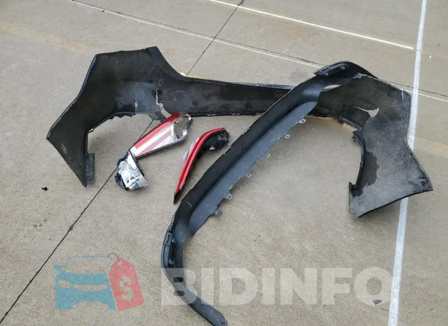 4T1C11AK3LU990196 Photo# 12