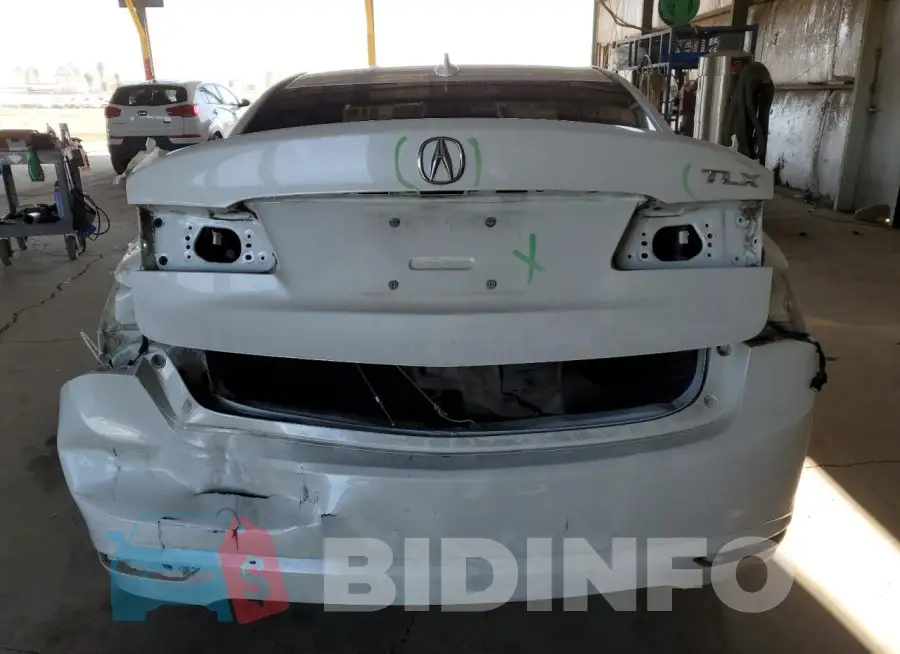 19UUB2F52GA009069 Photo# 6