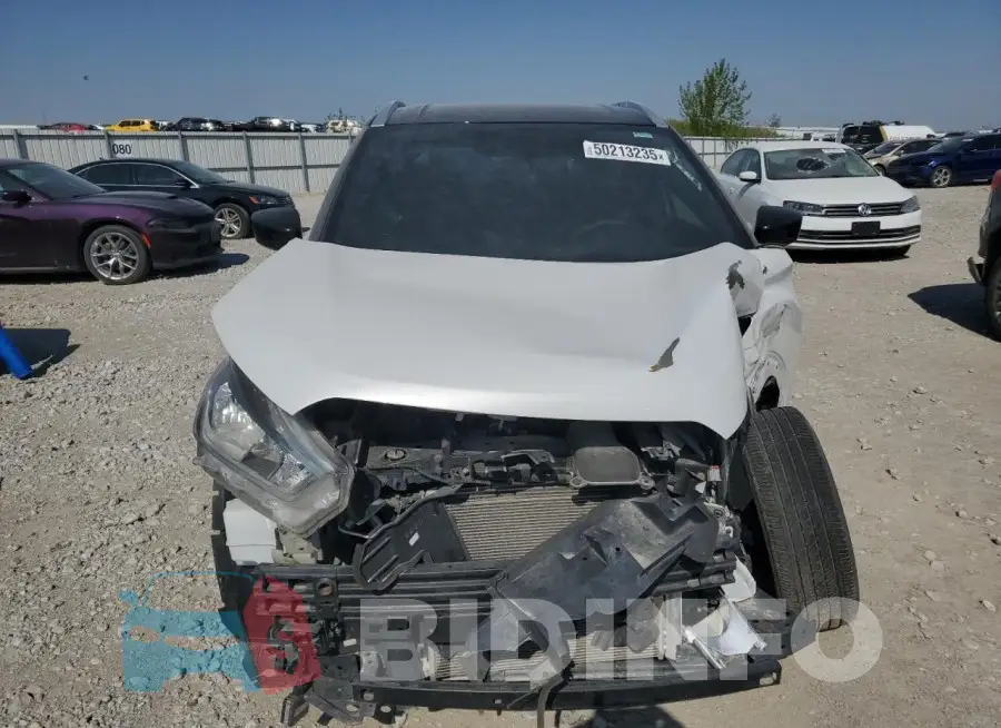 3N1CP5CU6JL520702 Photo# 5