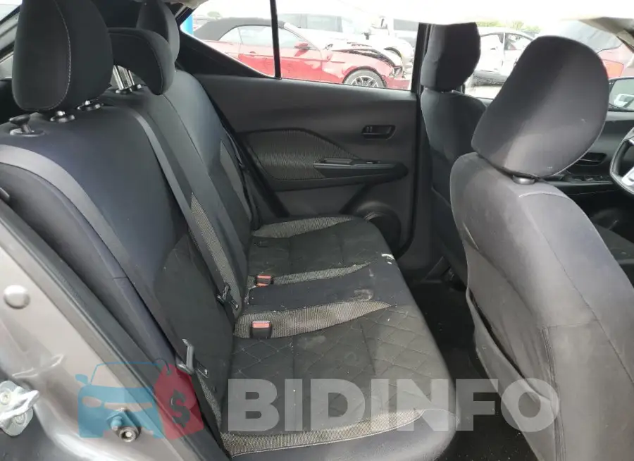 3N1CP5CU8JL522886 Photo# 11