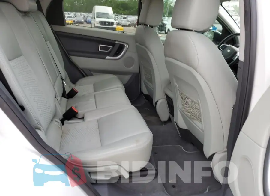 SALCP2RX8JH755798 Photo# 11