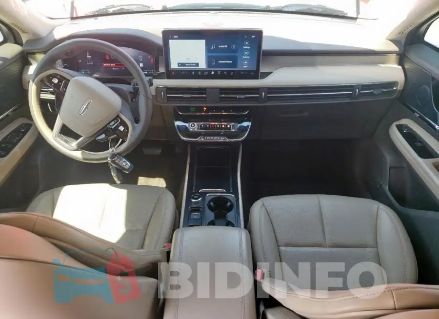 5LMCJ1CA3PUL00972 Photo# 8