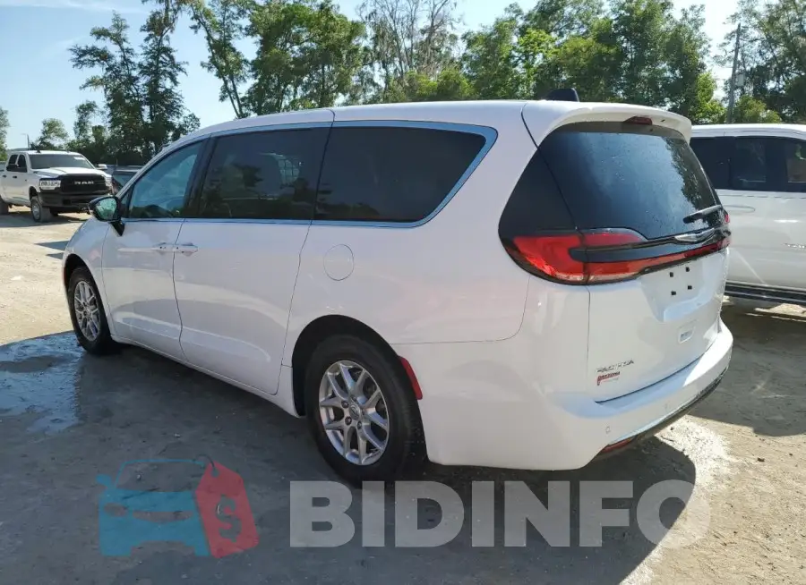 2C4RC1FG8RR170117 Photo# 2