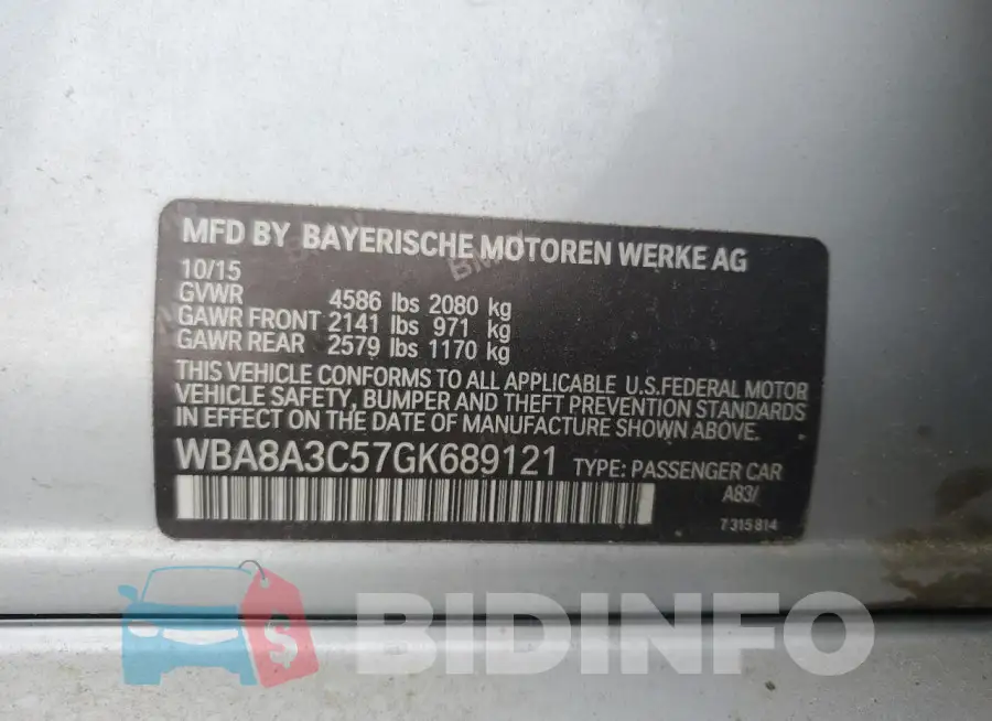 WBA8A3C57GK689121 Photo# 12