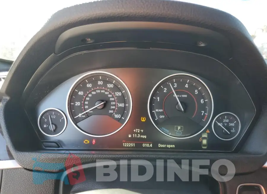 WBA8E1C36HA030087 Photo# 9