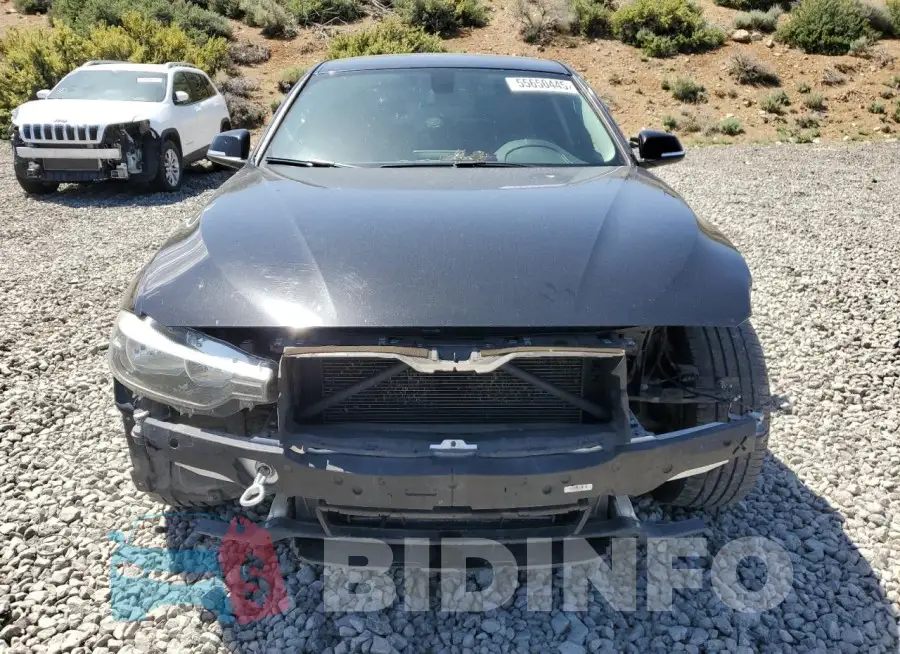 WBA8E1G59GNU10110 Photo# 5