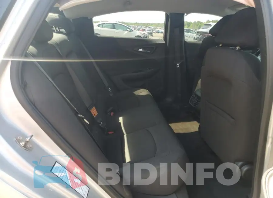 1G1ZD5ST5NF125721 Photo# 10