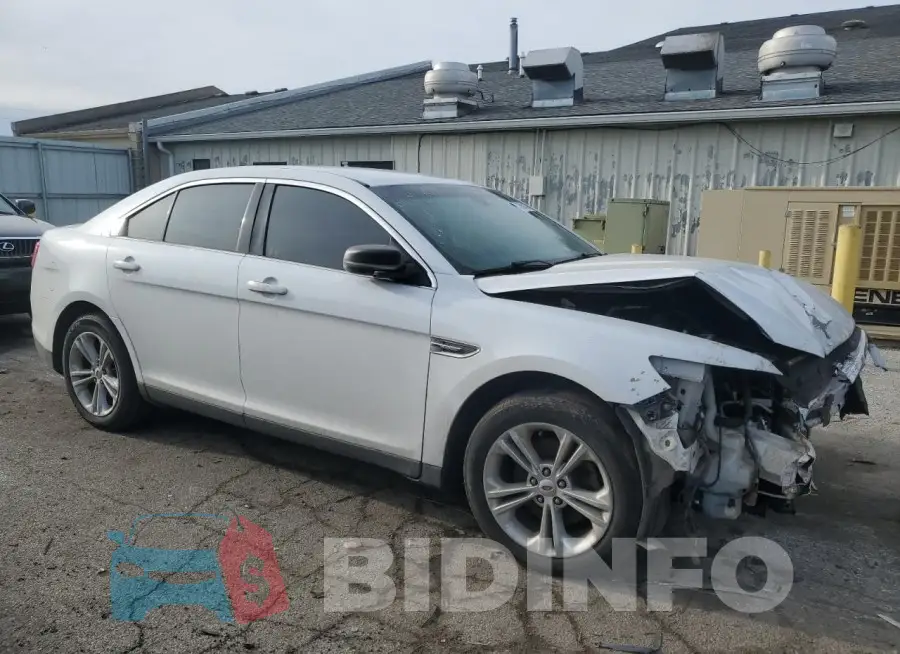 1FAHP2D82HG132440 Photo# 4