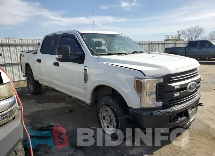1FT7W2B63JEB97907 Photo# 4