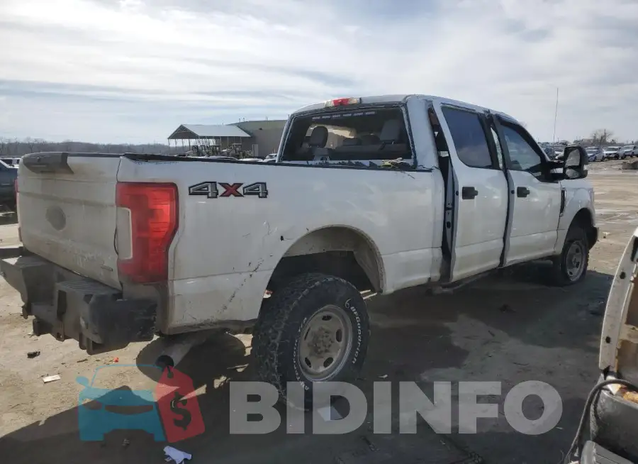 1FT7W2B63JEB97907 Photo# 3