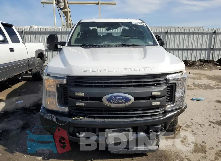 1FT7W2B63JEB97907 Photo# 5