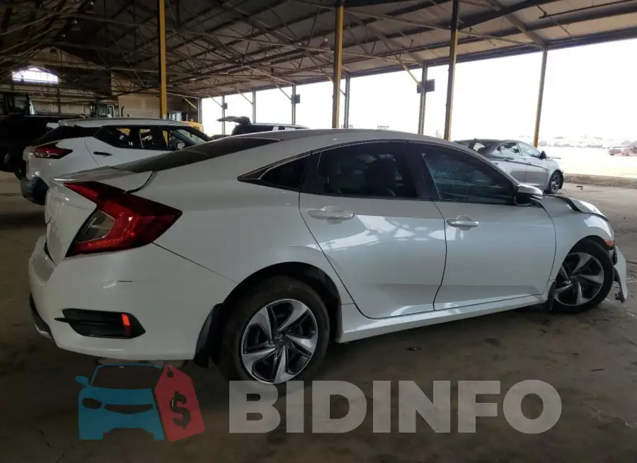 19XFC2F67KE040174 Photo# 3