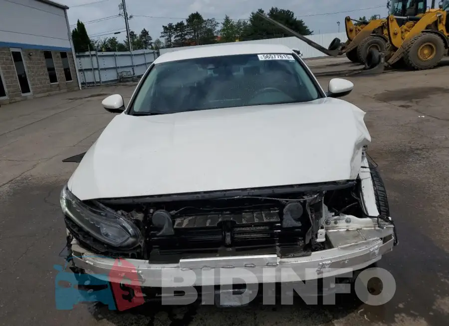 1HGCV3F17KA015352 Photo# 5