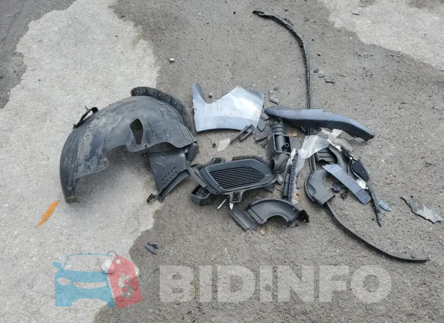 3KPC24A64LE104844 Photo# 12