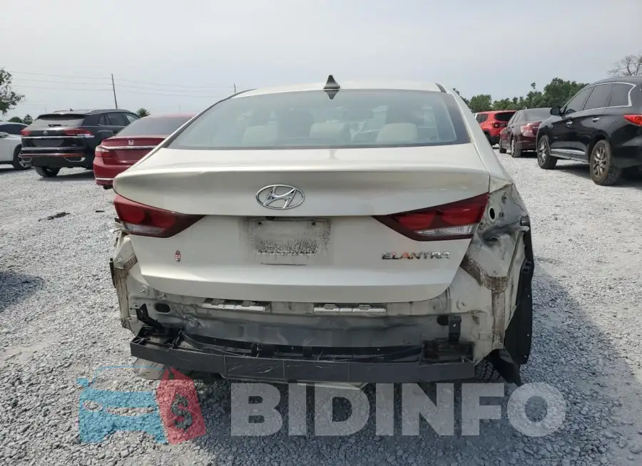 KMHD84LF8HU193449 Photo# 6