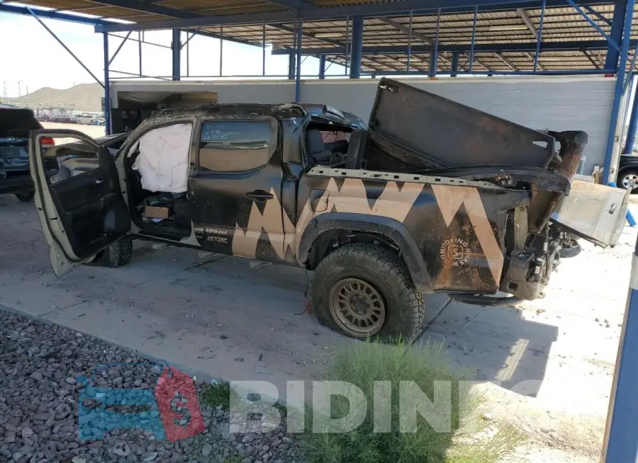 3TMCZ5AN2KM233159 Photo# 2